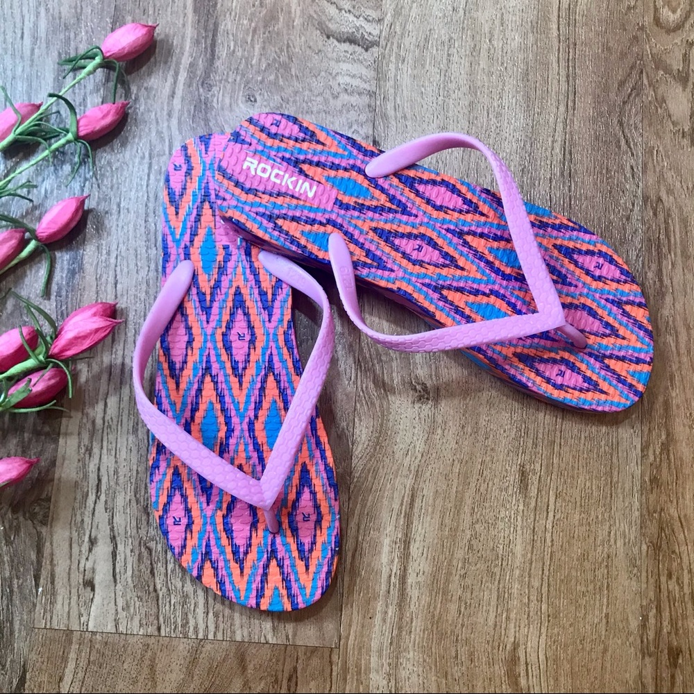 ROCKIN Flip Flops Size 7